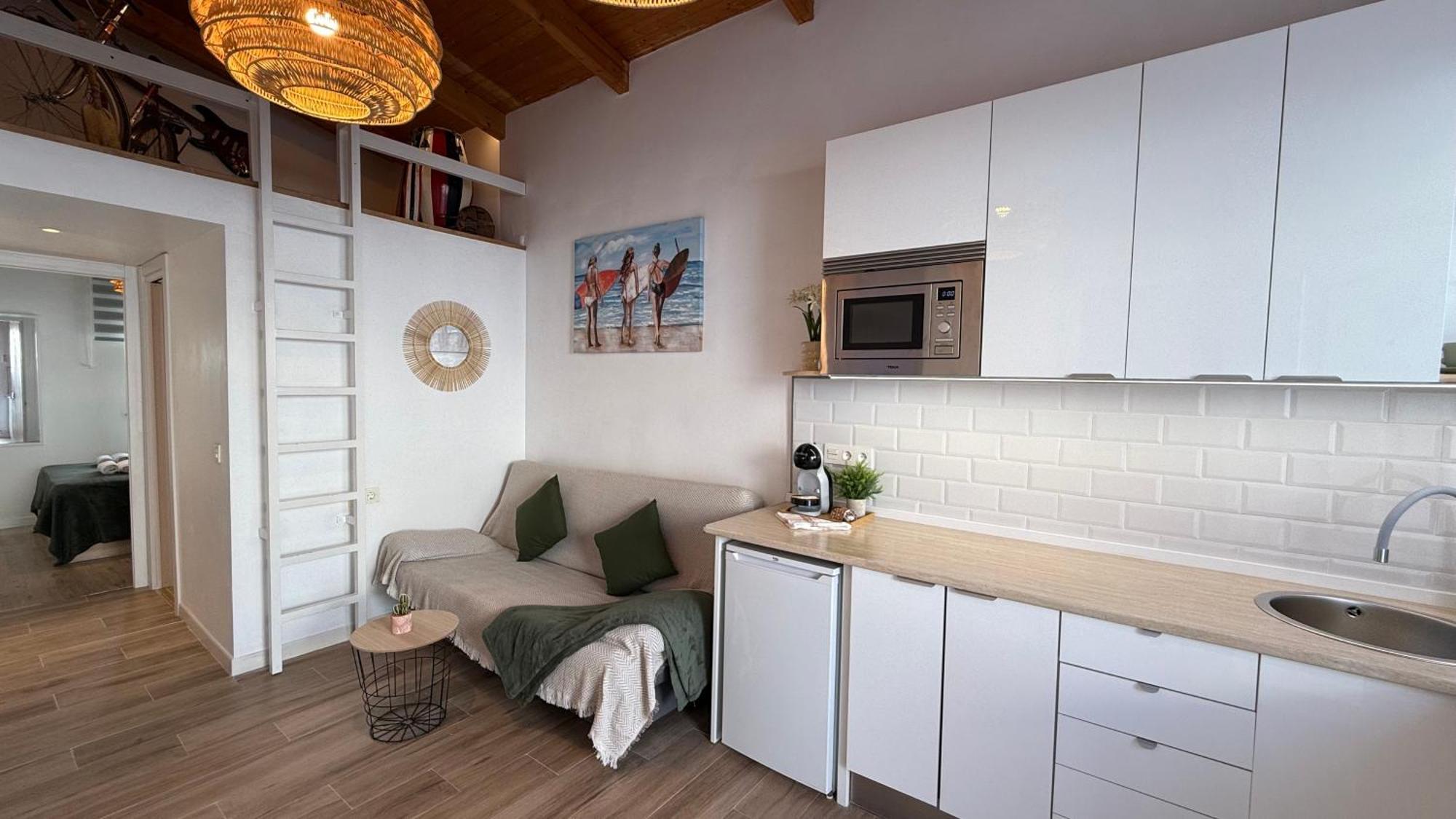 Pueblo Marino, Oasis Junto Al Mar De La Arana, By Sol Maestranza Apartment Malaga Exterior photo